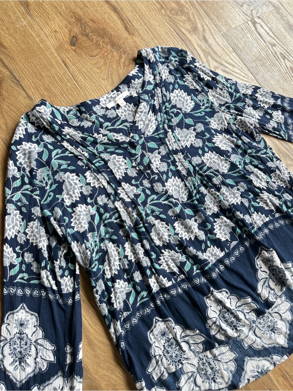 fun 2 fun Floral Blouse